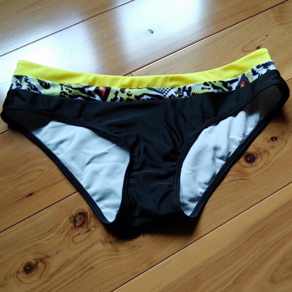 NWOT bikini